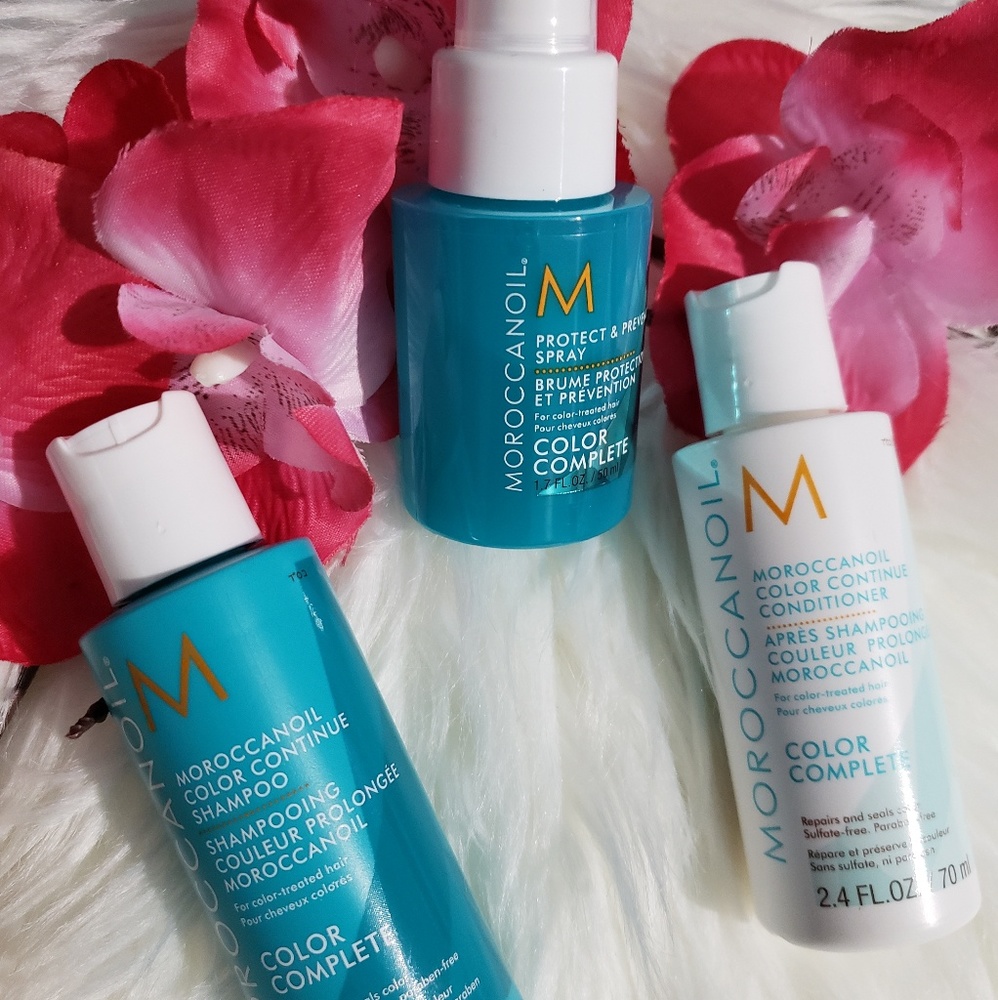 Moroccanoil complete color.